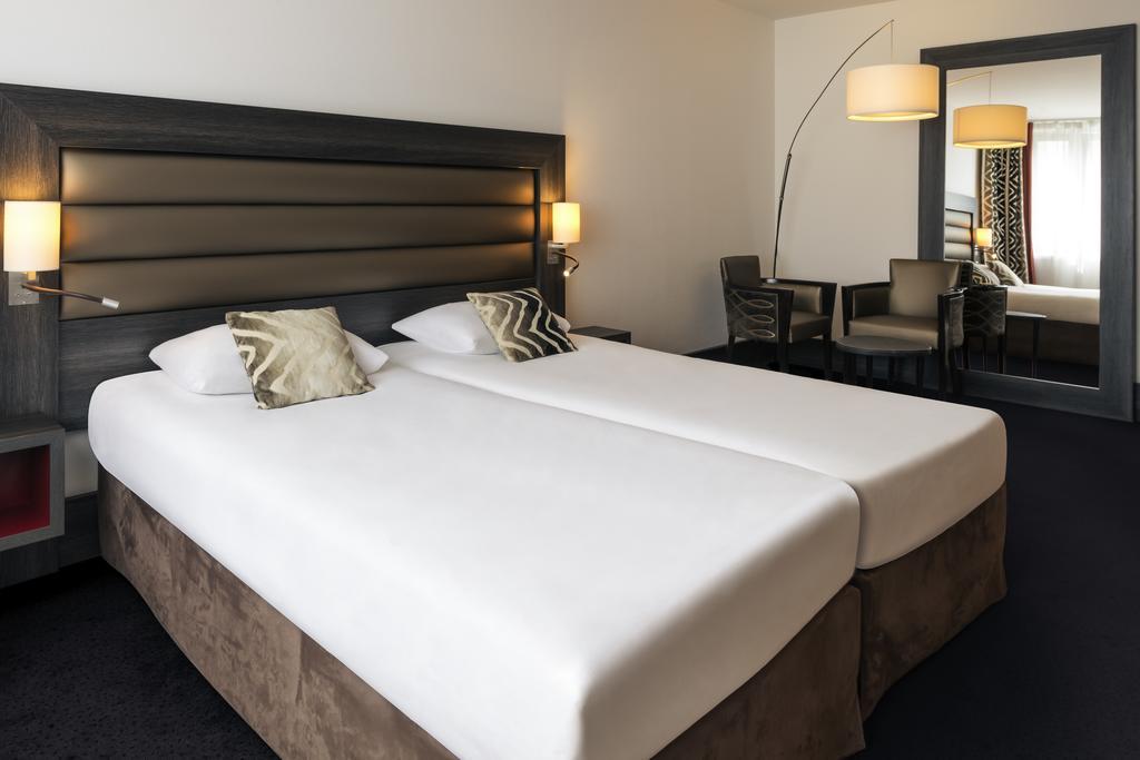 Mercure Centre - Gare Part Dieu 4*
