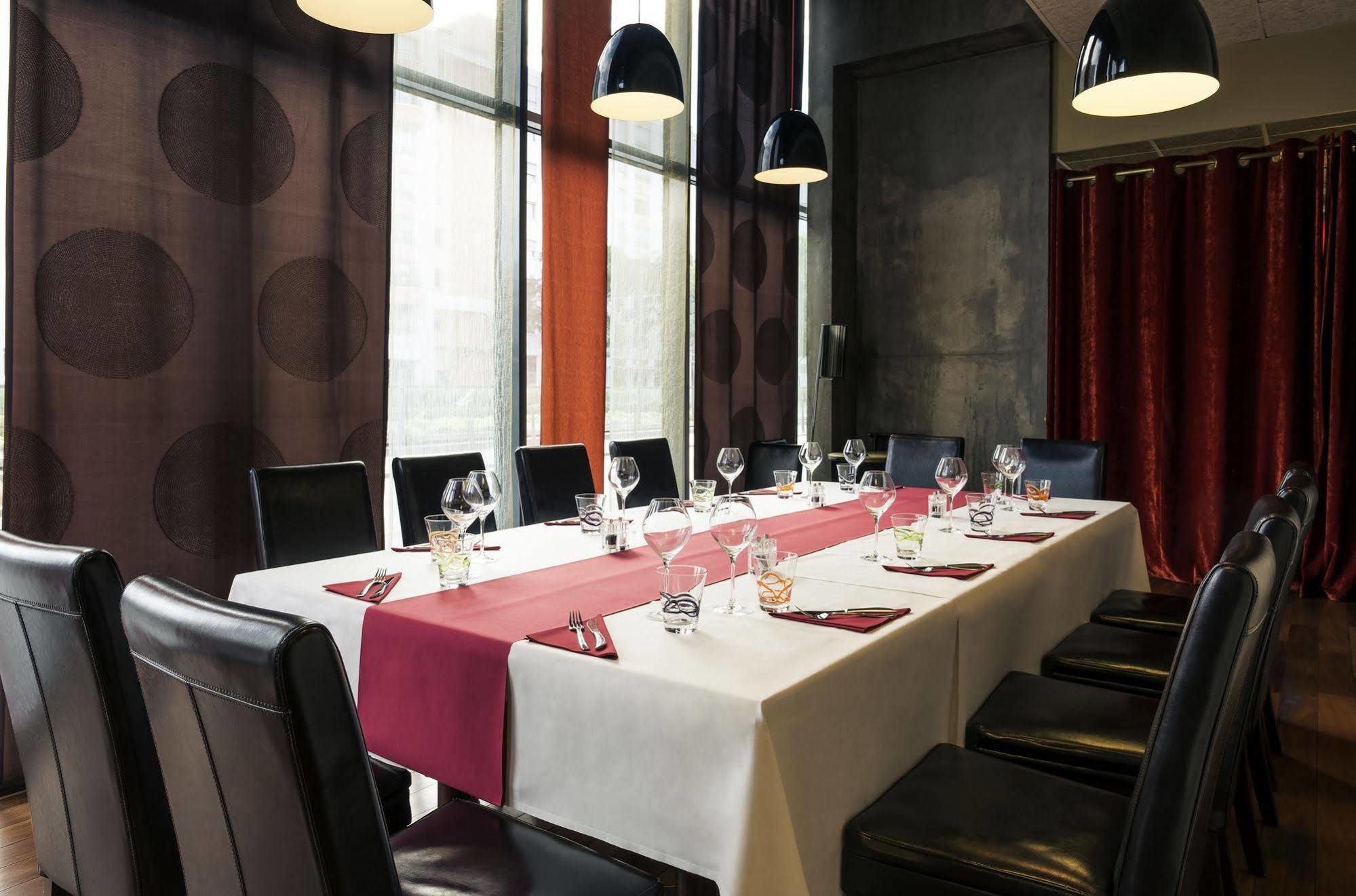 Mercure Centre - Gare Part Dieu Hotel 4*